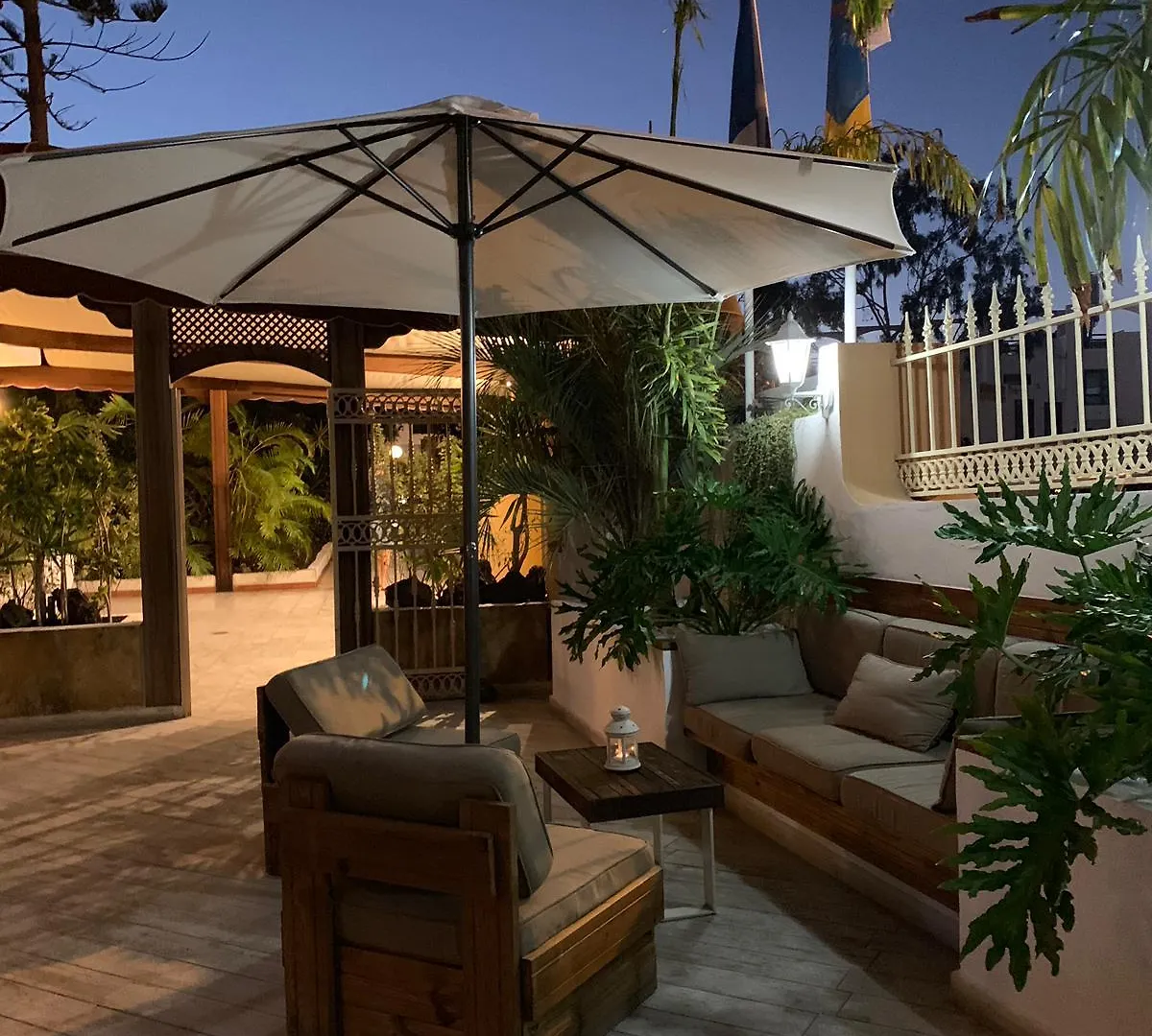 Aparthotel Neptuno Costadeje Costa Adeje  Spain